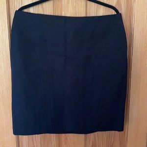 Banana Republic Black Pencil Skirt-Size 14
